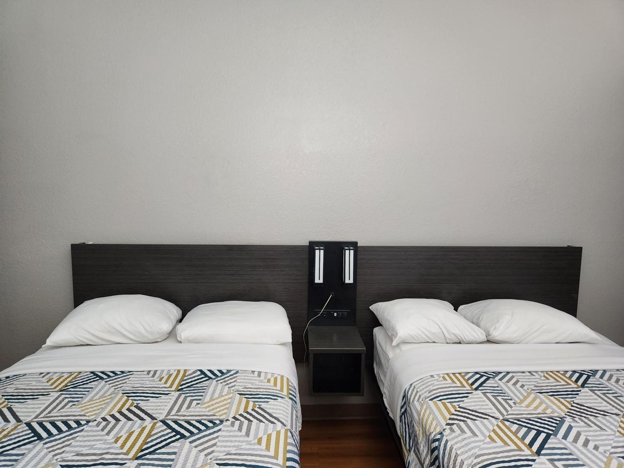 Baymont By Wyndham San Antonio Airport Hotel Eksteriør billede