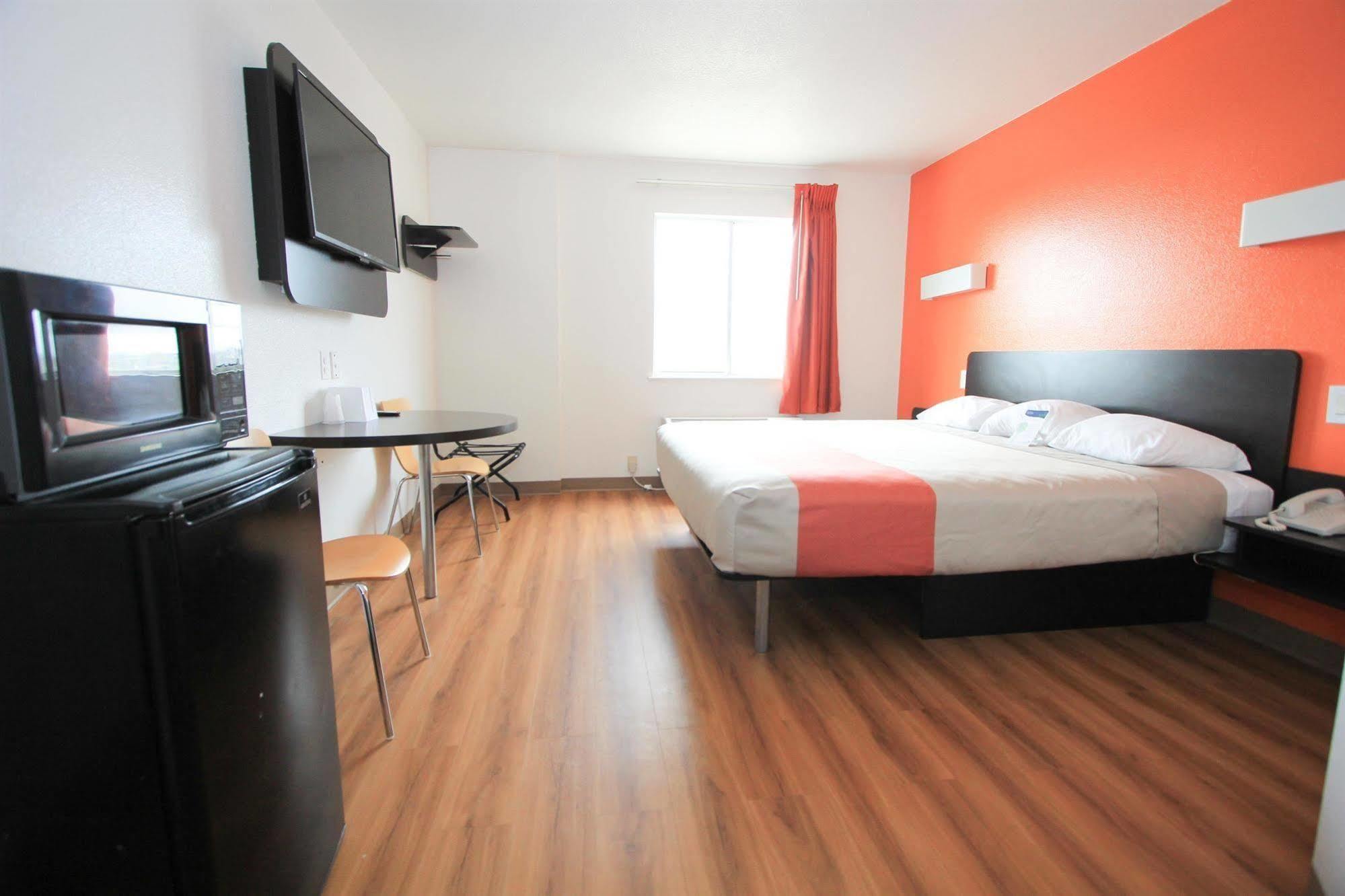 Baymont By Wyndham San Antonio Airport Hotel Eksteriør billede